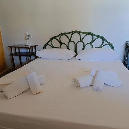 Casa Lezzi - *